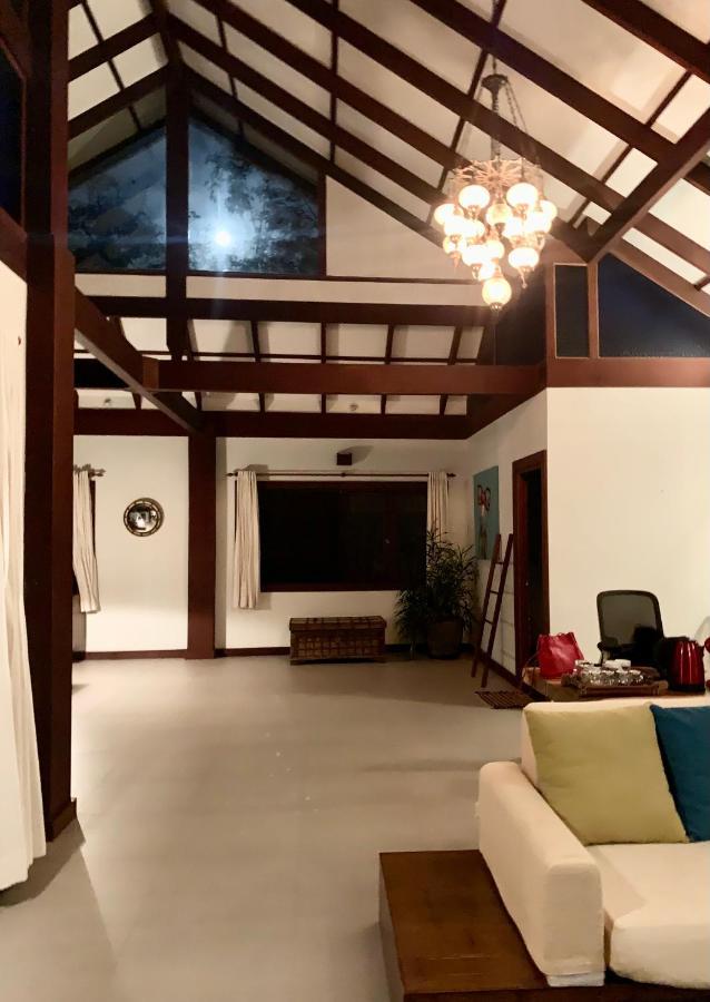 Villavarin Ko Jum - Nature, Space & Luxury * Koh Jum